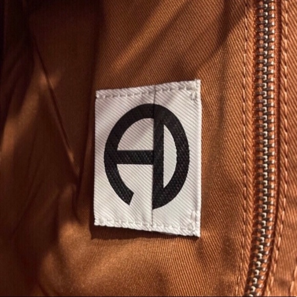 TELFAR - Medium Tan Shopping Bag. - Picture 2 of 4